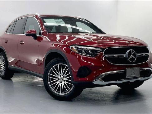New 2026 Mercedes-Benz GLC 300 image 5