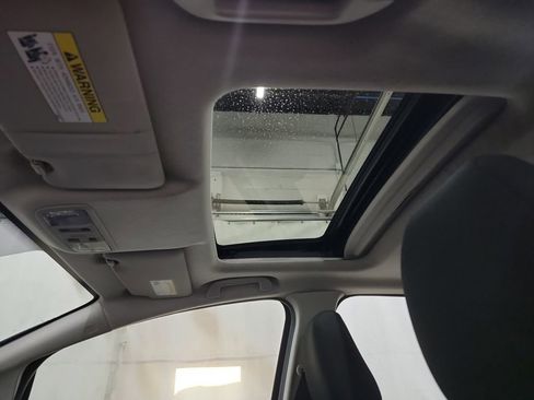 Used 2015 Honda Fit EX image 14