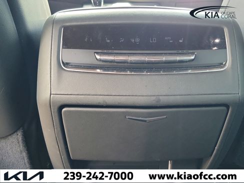 Used 2022 Cadillac Escalade ESV Sport w/ Touring Package RWD image 18