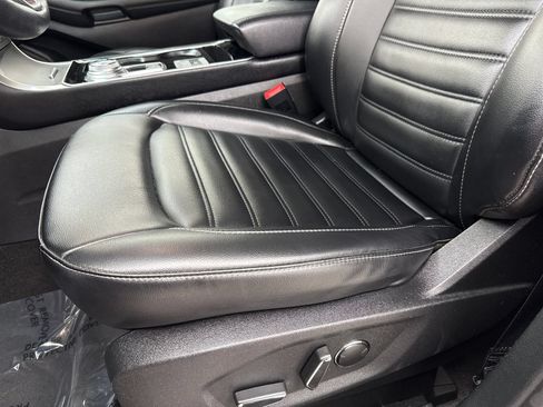 Used 2019 Ford Edge SEL w/ Equipment Group 201A FWD image 35
