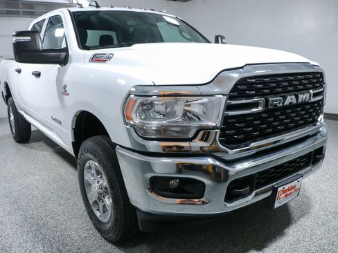 Used 2024 RAM 2500 Big Horn AWD/4WD image 5