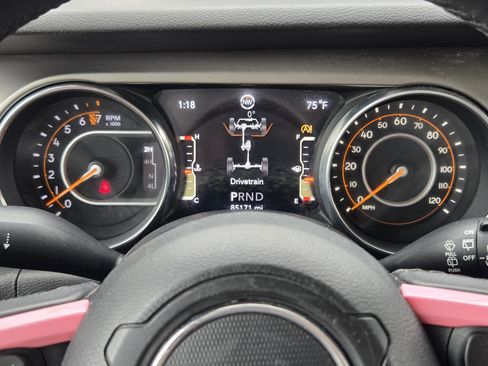 Used 2019 Jeep Wrangler Sport AWD/4WD image 11