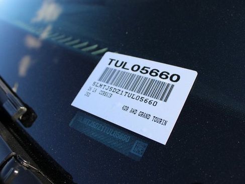 New 2025 Ford Maverick XLT w/ XLT Luxury Package image 31