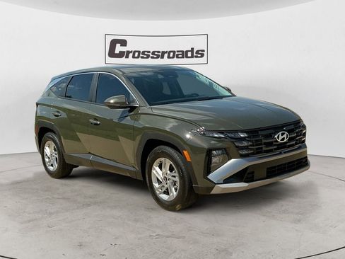 Used 2025 Hyundai Tucson SE FWD image 7