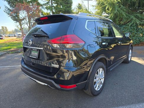 Used 2019 Nissan Rogue S image 3