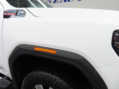 Used 2025 GMC Sierra 2500 Denali w/ Technology Package image 36