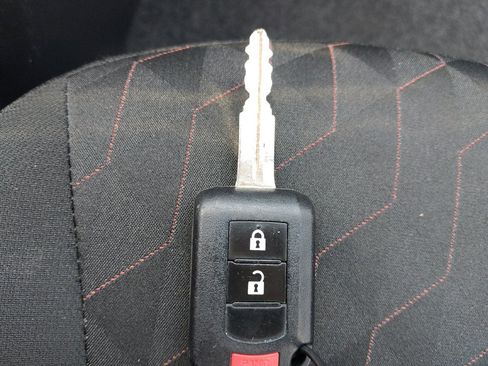 Used 2024 Mitsubishi Mirage ES FWD image 32
