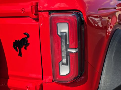 Certified 2023 Ford Bronco Wildtrak image 6