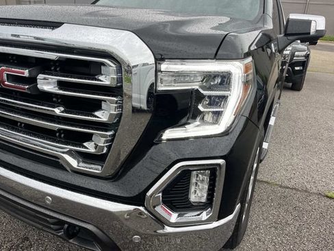 Used 2021 GMC Sierra 1500 SLT w/ SLT Premium Plus Package AWD/4WD image 11