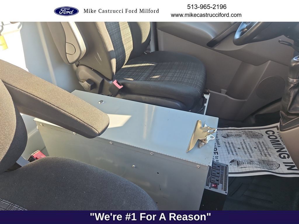 Used 2017 Mercedes-Benz Sprinter 2500 image 32