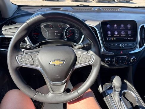 Used 2020 Chevrolet Equinox Premier AWD/4WD image 10