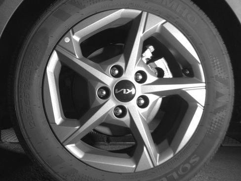 Used 2025 Kia K4 LXS image 14