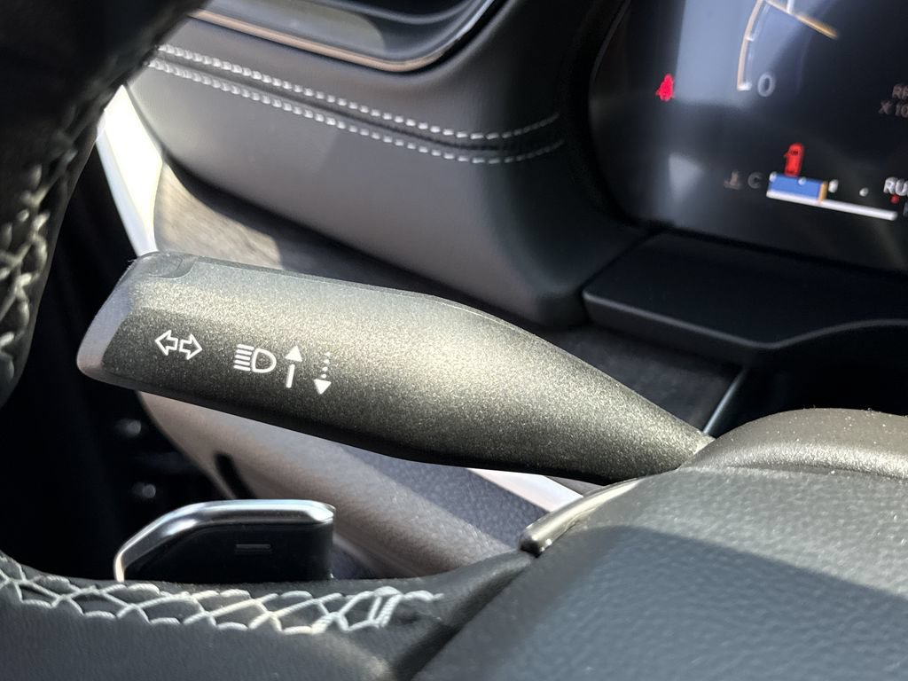 New 2026 Jeep Grand Cherokee Altitude RWD image 17