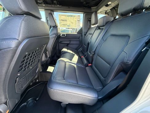 New 2026 Ford Bronco Big Bend w/ Black Diamond Package AWD/4WD image 12