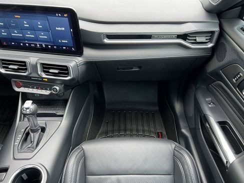 Used 2024 Ford Mustang GT Premium image 34