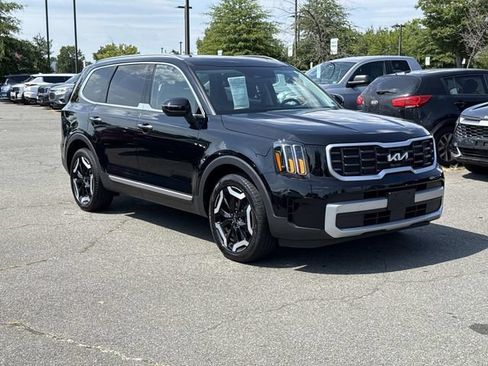 Used 2024 Kia Telluride S w/ S Sunroof Package AWD/4WD image 1