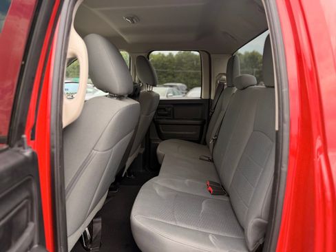 Used 2014 RAM 1500 Express RWD image 22