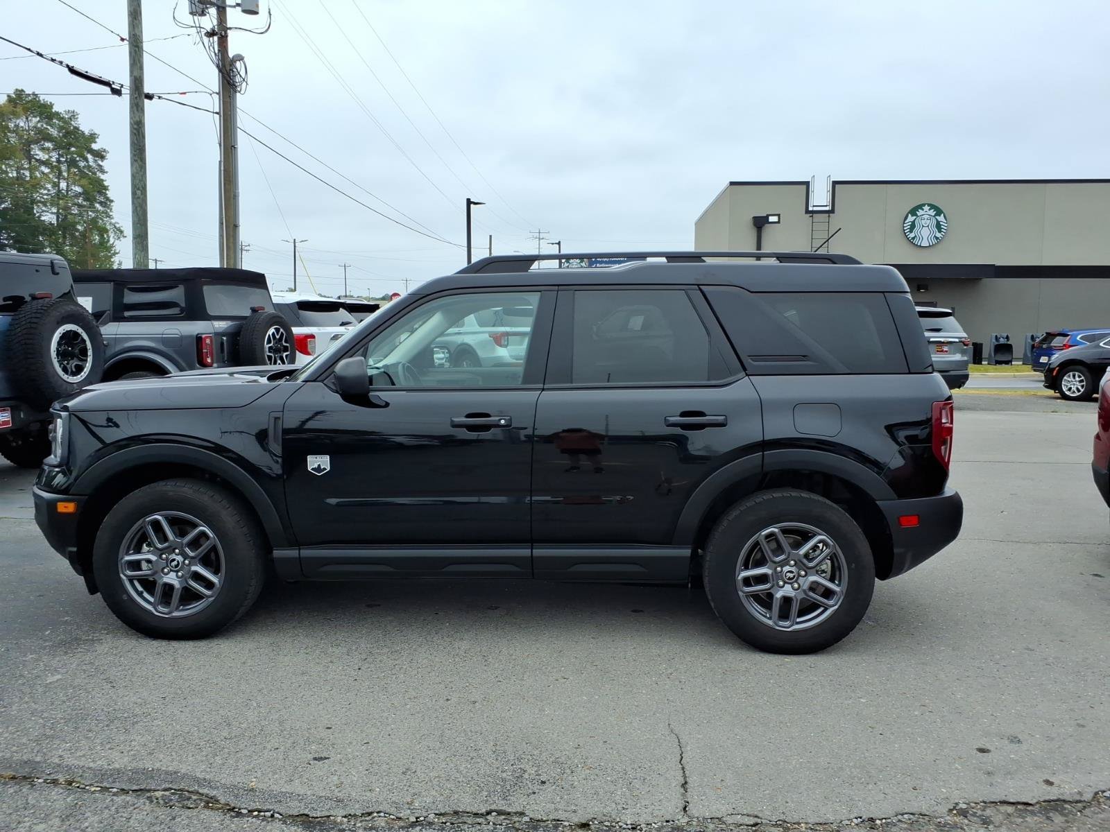 Used 2025 Ford Bronco Sport Big Bend AWD/4WD image 2