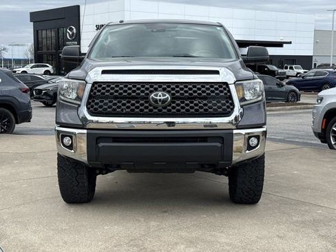 Used 2019 Toyota Tundra SR5 w/ SR5 Upgrade Package image 9