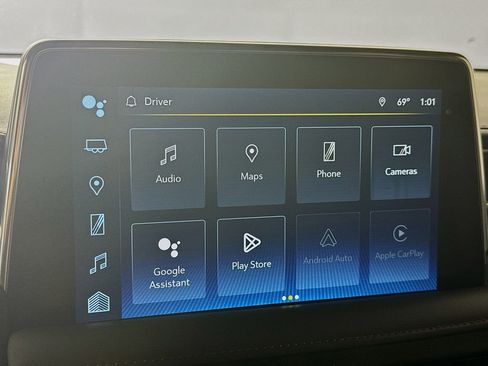 Used 2022 Chevrolet Tahoe RST w/ Sport Performance Package image 17