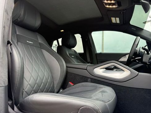 Used 2023 Mercedes-Benz GLE 63 AMG S image 16
