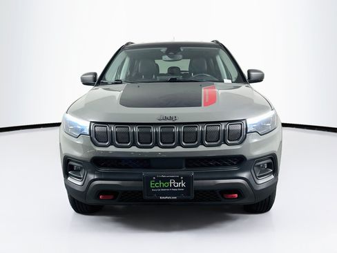 Used 2022 Jeep Compass Trailhawk w/ Trailhawk Elite Group AWD/4WD image 2