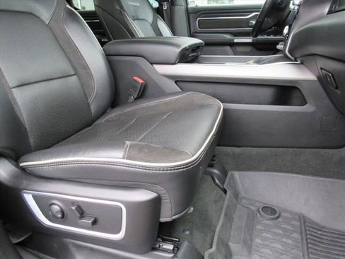 Used 2023 RAM 1500 Laramie image 11