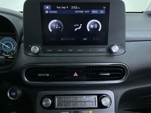 Used 2022 Hyundai Kona SEL image 23