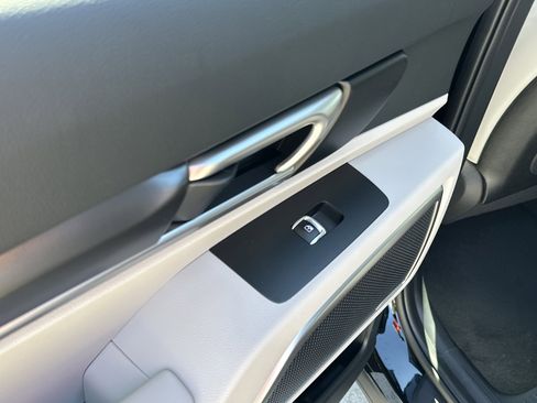 New 2025 Kia Telluride S image 12