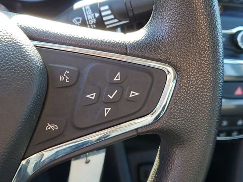 Used 2019 Chevrolet Cruze LT image 13