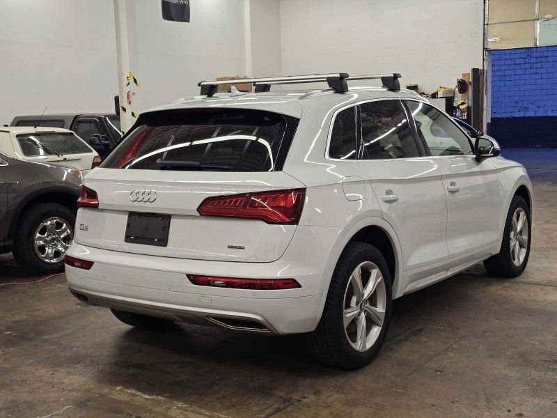 Used 2020 Audi Q5 2.0T Premium w/ Convenience Package AWD/4WD image 17