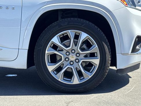 Used 2020 Chevrolet Traverse Premier image 27