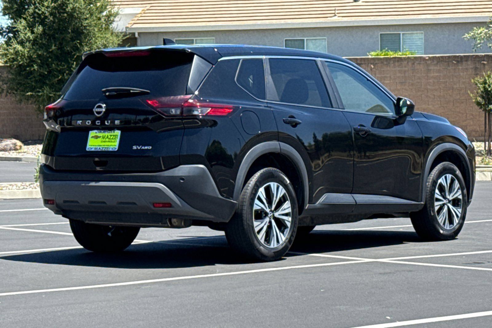 Used 2023 Nissan Rogue SV AWD/4WD image 11