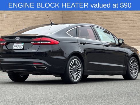 Used 2017 Ford Fusion SE w/ Fusion SE Technology Package AWD/4WD image 5