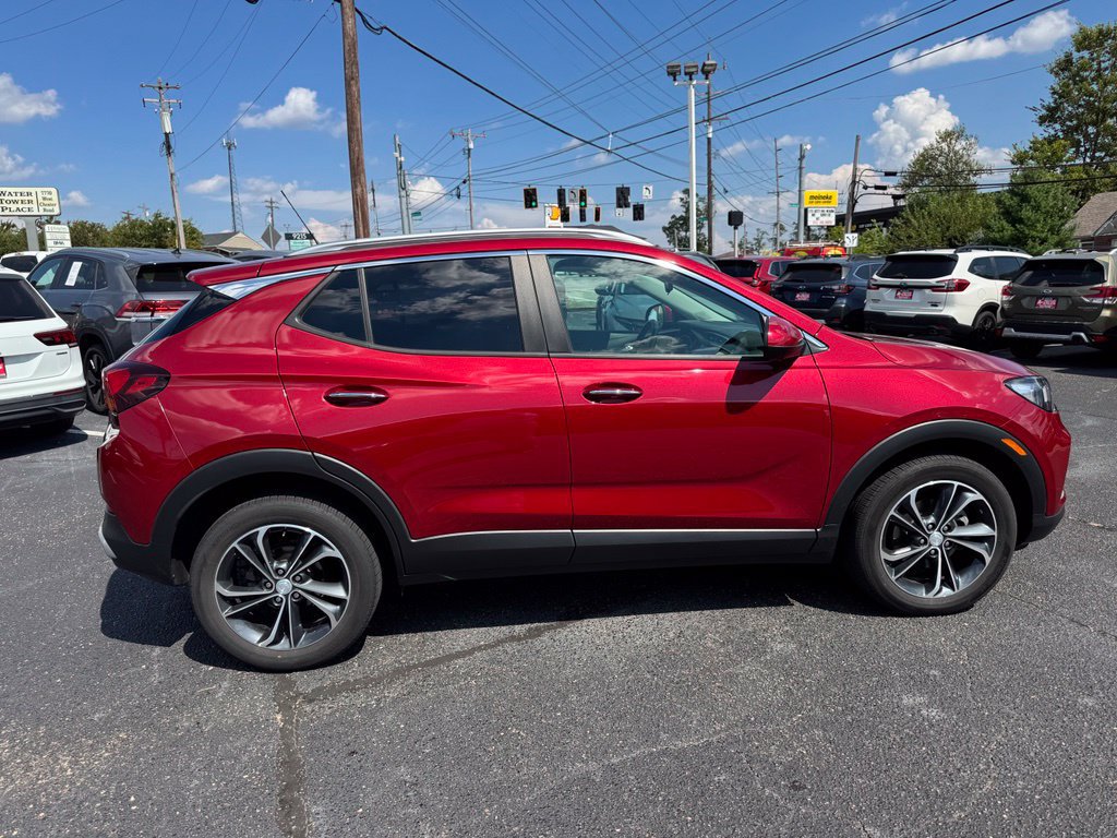 Used 2021 Buick Encore GX Select w/ Advanced Technology Package AWD/4WD image 5
