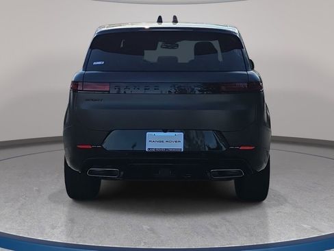 New 2026 Land Rover Range Rover Sport Dynamic SE AWD/4WD image 6