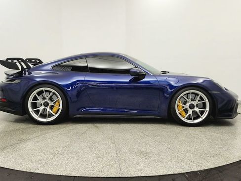 Used 2024 Porsche 911 GT3 RWD image 6