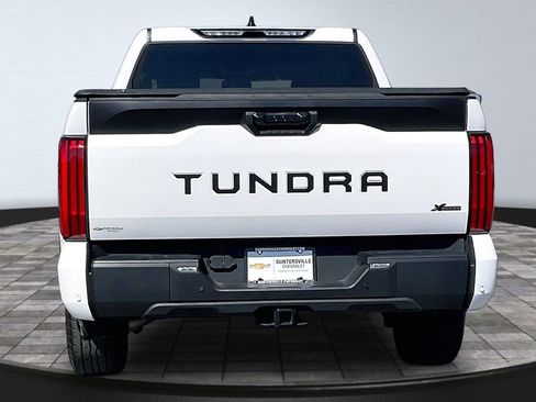 Used 2023 Toyota Tundra SR5 w/ SR5 Convenience Package RWD image 4