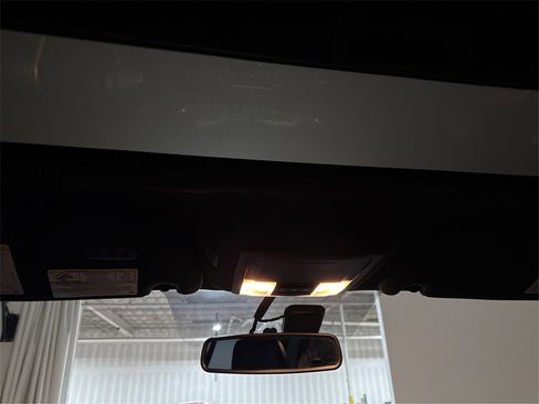 Used 2017 Ford Expedition EL Limited w/ Equipment Group 301A image 39