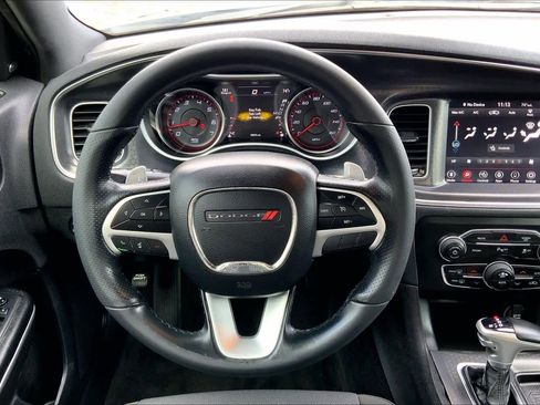 Used 2018 Dodge Charger R/T image 5