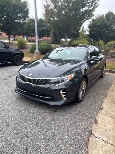 Used 2016 Kia Optima SX w/ Chrome Wheel Package FWD image 2