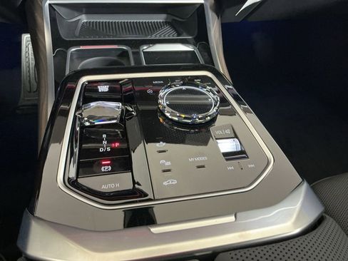 New 2025 BMW 760i xDrive 760i xDrive image 12