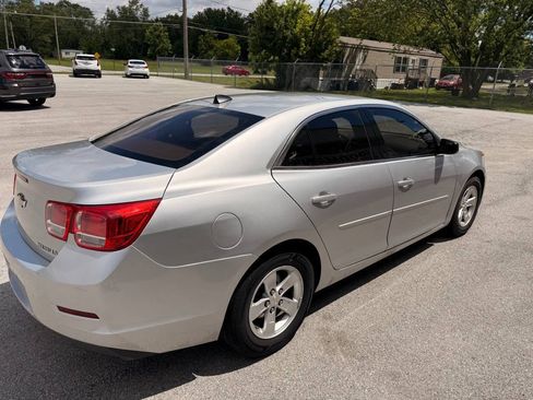 Used 2014 Chevrolet Malibu LS w/ Protection Package FWD image 5