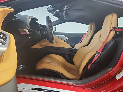 Used 2022 Chevrolet Corvette Stingray Preferred Conv w/ Z51 Performance Package RWD image 5