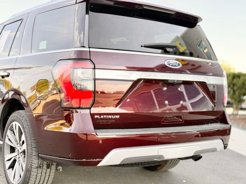 Used 2020 Ford Expedition Platinum RWD image 5