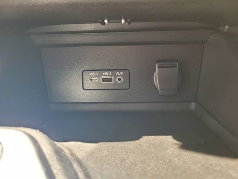 Certified 2023 Nissan Sentra SV w/ Trunk Package FWD image 25