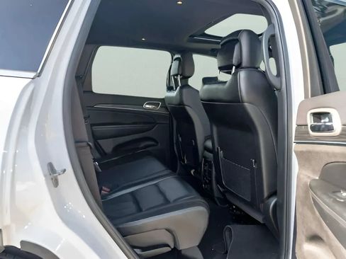 Used 2020 Jeep Grand Cherokee Limited image 41