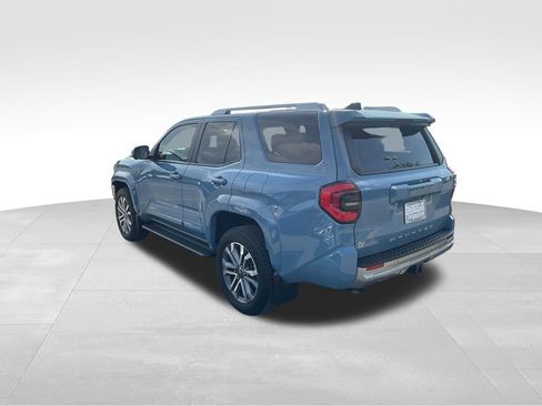 Used 2025 Toyota 4Runner Limited AWD/4WD image 7