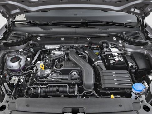New 2026 Volkswagen Taos SE FWD image 8