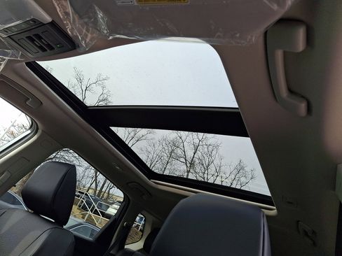 New 2026 Nissan Rogue SV image 12